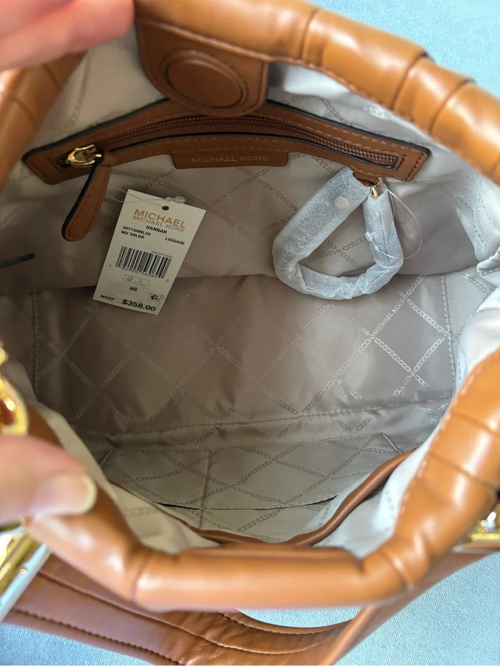 MICHAEL KORS Hannah Leather Shoulder Bag